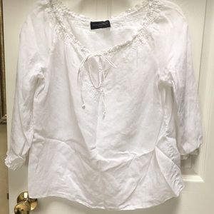 White long sleeve shirt, ties in front